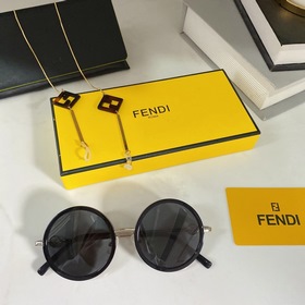FENDI*FF0647 Размер： 49-20-145 с цепочкой