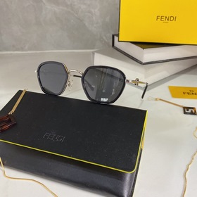 Простые маленькие квадратные оправы FENDI*FF0646 квадратная оправ