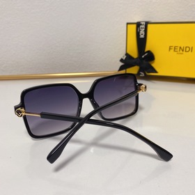 Высококачественная оригинальная модель FENDI Модель： F0411 Квадр
