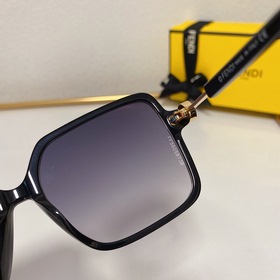 Высококачественная оригинальная модель FENDI Модель： F0411 Квадр