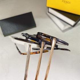 Fendi FF0486 Размер： 56/17-145