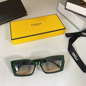Fendi Модель： FE40017U Размер： 53х19-145