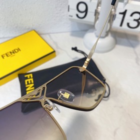 FENDI Модель： FF0559S Размер： 146-140