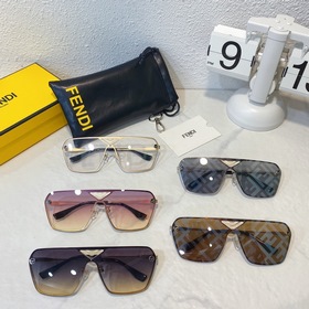 FENDI Модель： FF0559S Размер： 146-140