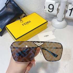 FENDI Модель： FF0559S Размер： 146-140