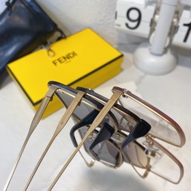 FENDI Модель： FF0559S Размер： 146-140