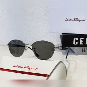 Salvatore Ferragamo SF2539 Размер： 52 мм, 18-140