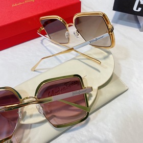 Salvatore Ferragamo SF9035 Размер： 56-17-145