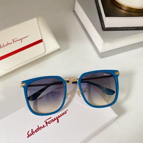 Salvatore Ferragamo  Модель： 9051 Размер： 55 x 20 x 145