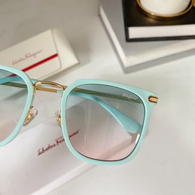 Salvatore Ferragamo  Модель： 9051 Размер： 55х20-145