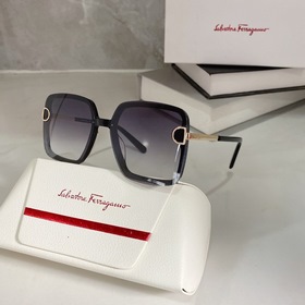 Ferragamo SF202 Размер： 56-19-140 Универсальные квадратные оправы