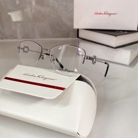 Salvatore Ferragamo  Модель： SF2988R Размер： 55 мм 18-140