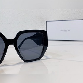 Givenchy Модель： GV8898 Размер： 53-19-140