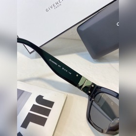 GIVENCHY Модель： GV40008U Размер： 55х19-145