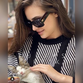 Логотип с ажурной резьбой Givenchy GV7201, новая модель