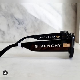 Логотип с ажурной резьбой Givenchy GV7201, новая модель