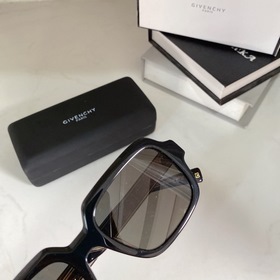 Официальный сайт GV7153 Givenchy Размер： 53х21х145 Новая модная 