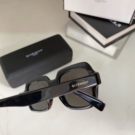 Официальный сайт GV7153 Givenchy Размер： 53х21х145 Новая модная 