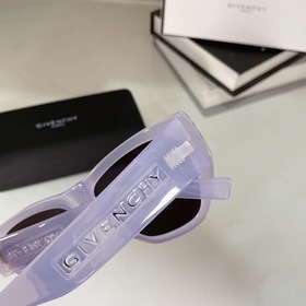 Логотип с ажурной резьбой Givenchy GV7202, ограниченная серия Giv
