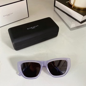 Логотип с ажурной резьбой Givenchy GV7202 Лимитированная серия Gi