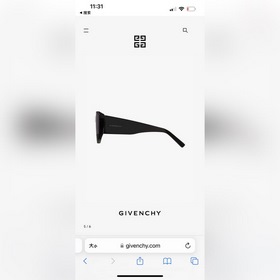 Значок с логотипом Givenchy, новинка на официальном сайте KR03R