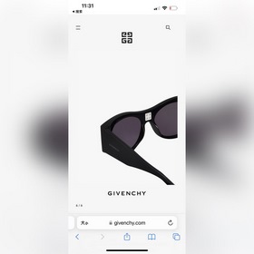 Значок с логотипом Givenchy, новинка на официальном сайте KR03R