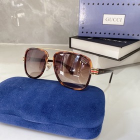 GUCCI GG0448S Размер： 58 x 16 x 145