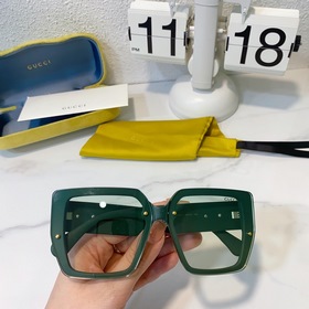 Gucci   Модель： GG1347S Особенности： логотип, универсальная оп