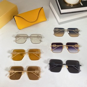 LOEWE - Квадратные очки Необходимый аксессуар для любителей солнц