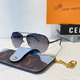 LOUIS VUITTON * M1107 Размеры： 59-14-140