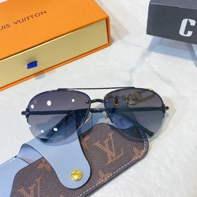 LOUIS VUITTON * M1107 Размеры： 59-14-140