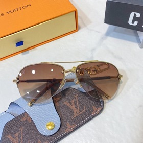 LOUIS VUITTON * M1107 Размеры： 59-14-140