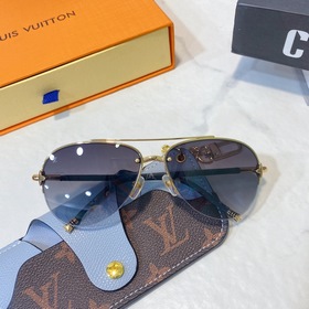LOUIS VUITTON * M1107 Размеры： 59-14-140