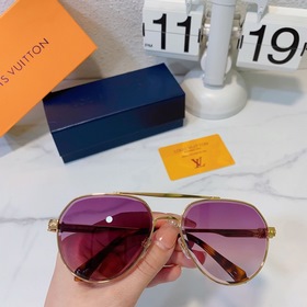 Очки Louis Vuitton  Модель： Z1738 Размер： 58-18-143 Louis Vuitt