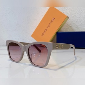 LOUIS VUITTON Z1465 Размеры： 53-21-145