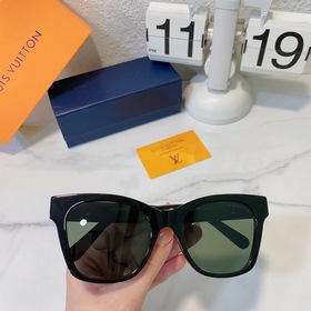 LOUIS VUITTON Z1465 Размеры： 53-21-145
