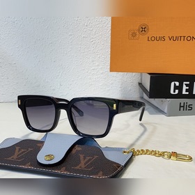 LOUIS VUITTON Модель： Z1597E Размер： 52х22х145