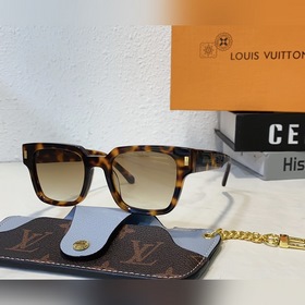 LOUIS VUITTON Модель： Z1597E Размер： 52х22х145