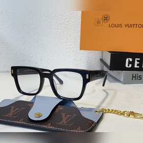 LOUIS VUITTON Модель： Z1597E Размер： 52х22х145