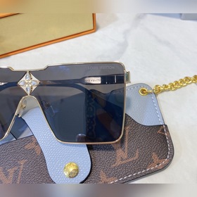 LOUIS VUITTON Модель： Z1700U Размер： 58х16-145
