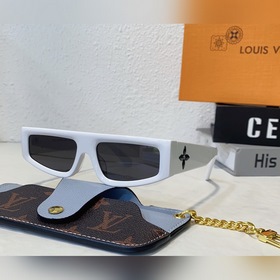 Новейшая модель с миланского подиума LOUIS VUITTON Z2611W Высоко