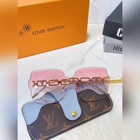 LOUIS VUITTON Модель： Z1631U Размер： 66 x 18 x 147