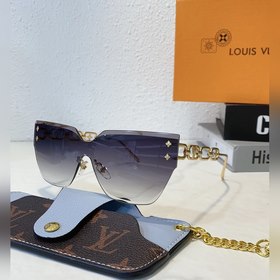 LOUIS VUITTON Модель： Z1632U Размер： 66 x 18 x 147