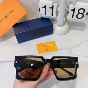 Louis Vuitton.  Модель： Z2209E. Размеры： 55-19-140.