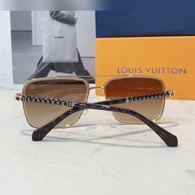 LOUIS VUITTON Модель： Z1205 Размер： 61х14-140