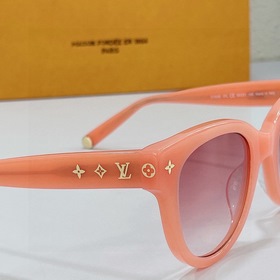 4Z1528W Розовый LOUIS VUITTON -