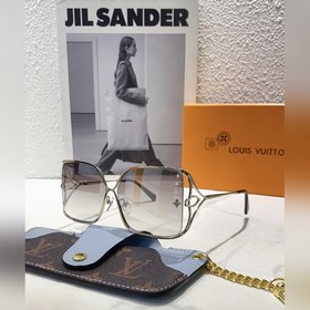 Новые товары доступны на официальном сайте LOUIS VUITTON  Модель