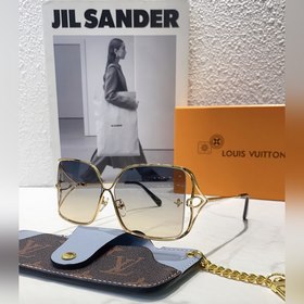 Новые товары доступны на официальном сайте LOUIS VUITTON  Модель
