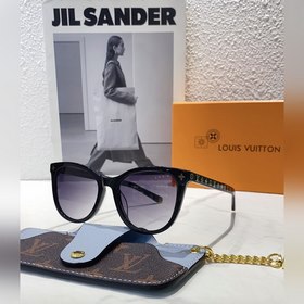 Новая модель на официальном сайте LOUIS VUITTON Модель： Z1657E