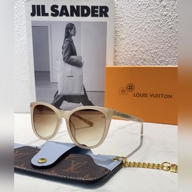 Новая модель на официальном сайте LOUIS VUITTON Модель： Z1657E 
